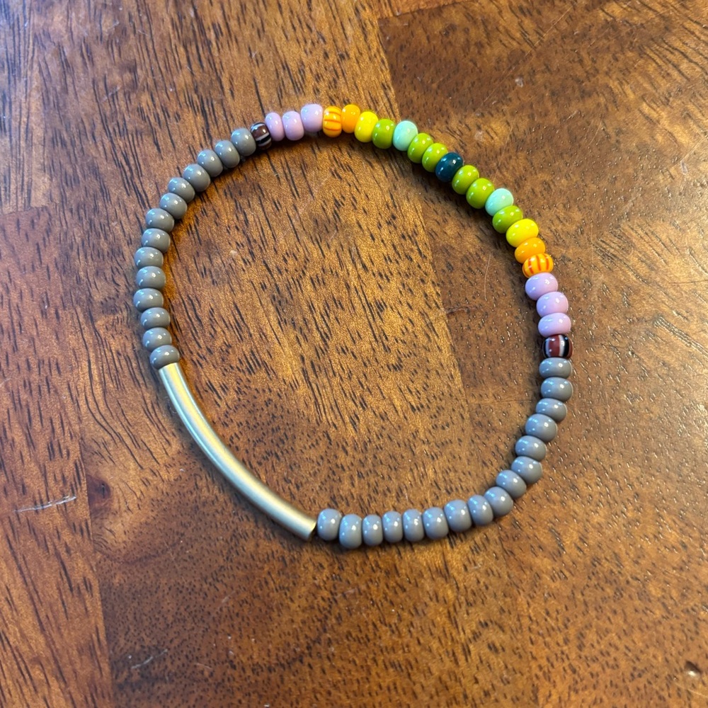 April Soderstrom Stretch Beaded Bracelet - Grey Gold Accent Neutral Rainbow